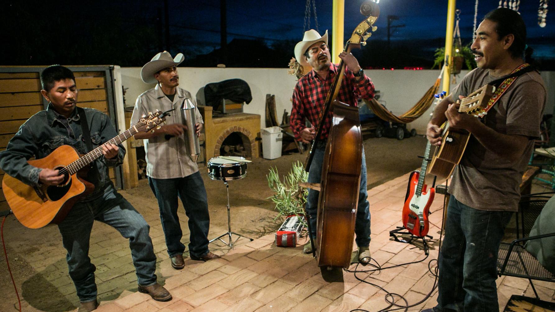 Neto's Tucson: Day laborers form Los Liricos, a conjunto that sings of hope